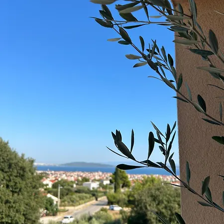 Vacation A&n * Kaštel Novi