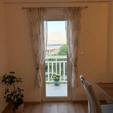 Vacation A&n * Kaštel Novi