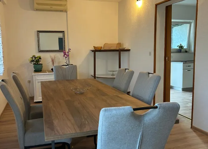 公寓 Vacation A&n Kaštel Novi