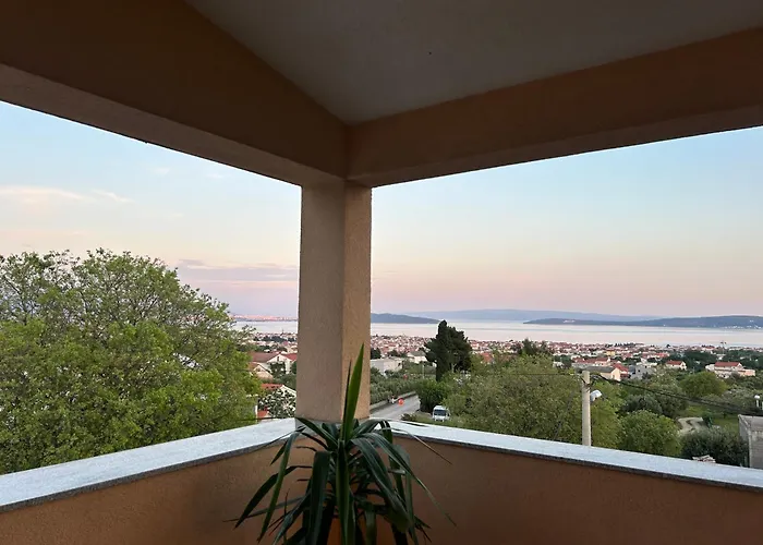 公寓 Vacation A&n Kaštel Novi